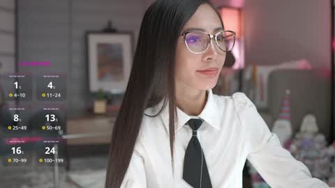 Belle Adrienne  IG  online show from 01/11/25, 12:29