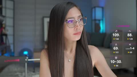 Belle Adrienne  IG  online show from 01/25/25, 12:47