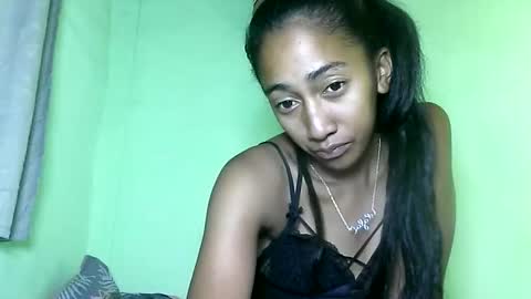 belle_annah online show from 04/04/26, 07:00