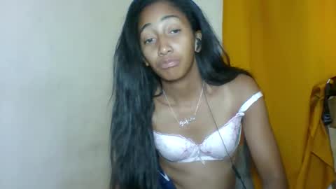 belle_annah online show from 04/24/26, 05:59