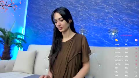 Snapshot of belle_emmanuelle chatting on 06/01/26, 06:09 Karah online show from 06/01/26, 06:09