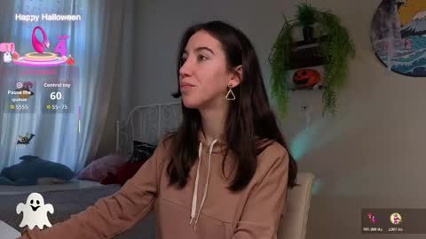 Bella online show from 11/04/25, 11:20