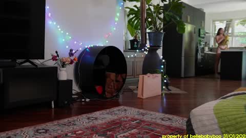 BELLE   online show from 01/31/25, 07:18