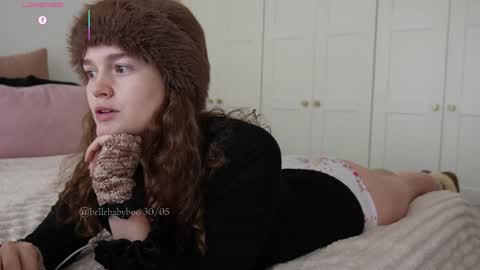 Snapshot of bellebabyboo chatting on 05/30/26, 03:36 BELLE online show from 05/30/26, 03:36