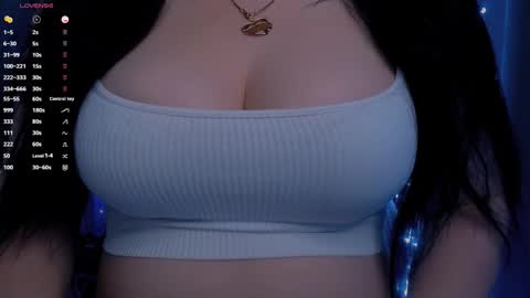 Snapshot of bellelovexx chatting on 10/23/25, 09:46 Hello I am kind friendly and cute girl online show from 10/23/25, 09:46