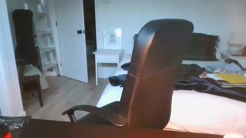 bellequeue19758 online show from 02/01/26, 12:37