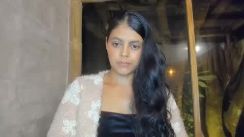 Snapshot of bellezacosmica chatting on 04/30/26, 02:29 bellezacosmica online show from 04/30/26, 02:29