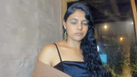 Snapshot of bellezacosmica chatting on 05/15/26, 02:18 bellezacosmica online show from 05/15/26, 02:18