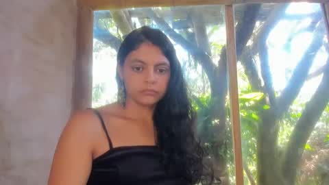 Snapshot of bellezacosmica chatting on 05/15/26, 02:24 bellezacosmica online show from 05/15/26, 02:24