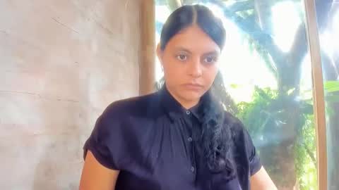 Snapshot of bellezacosmica chatting on 05/27/26, 02:14 bellezacosmica online show from 05/27/26, 02:14