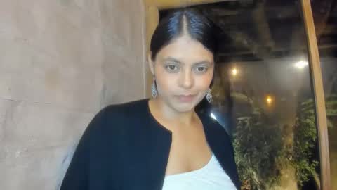 Snapshot of bellezacosmica chatting on 06/11/26, 02:00 bellezacosmica online show from 06/11/26, 02:00