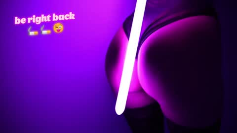 Your Annabelle Wolf  online show from 12/02/24, 09:35