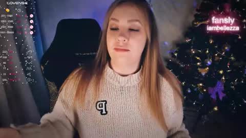 Your Annabelle Wolf  online show from 12/14/25, 05:07