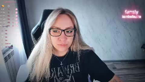 Snapshot of bellezza_ chatting on 06/16/26, 12:52 Your Annabelle Wolf online show from 06/16/26, 12:52