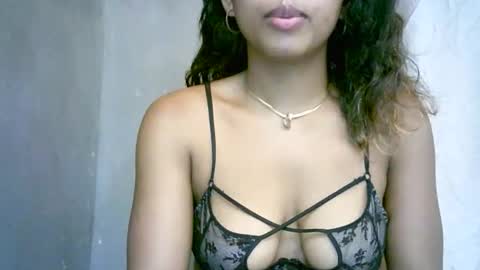 Snapshot of bellibellah chatting on 02/24/26, 12:14 BelliBellah online show from 02/24/26, 12:14