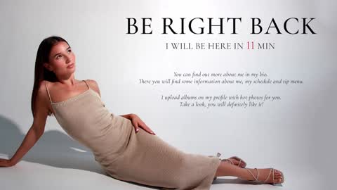 Bella online show from 12/30/24, 03:36