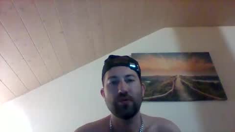 Snapshot of bellobello9696 chatting on 04/25/26, 02:14 bellobello9696 online show from 04/25/26, 02:14