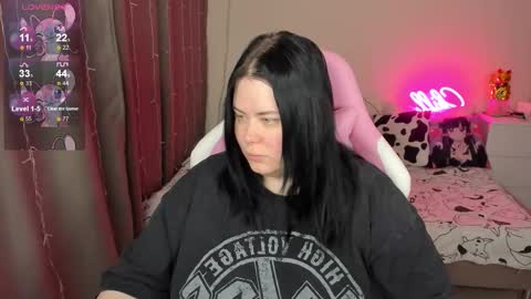 LinaBoo online show from 02/10/26, 04:05