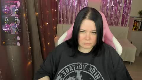LinaBoo online show from 05/02/26, 11:48