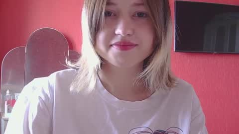 Snapshot of belovedmary chatting on 05/08/26, 08:41 belovedmary online show from 05/08/26, 08:41