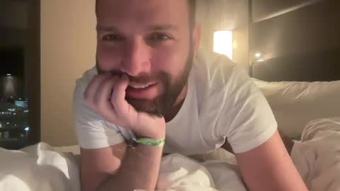 Ben N. online show from 02/09/25, 01:44