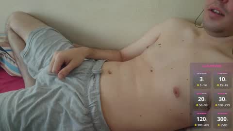 Snapshot of bencamjp chatting on 10/12/25, 12:42 Ben online show from 10/12/25, 12:42