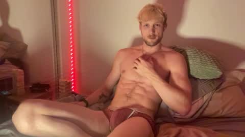 bendoverxo online show from 02/22/26, 09:19