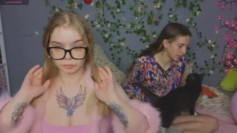 KENDALL  NATHAN online show from 05/20/26, 11:16