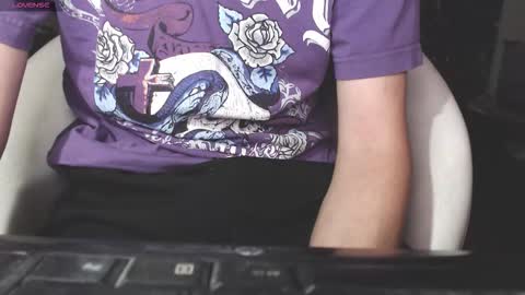 benijamin online show from 11/30/25, 11:20