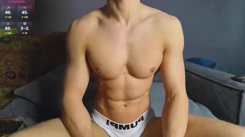 benjaminkarl02 online show from 10/23/25, 11:42