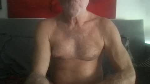 Snapshot of benlamat chatting on 05/15/26, 12:56 Hot Ben online show from 05/15/26, 12:56
