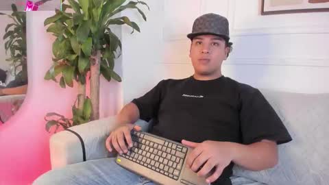 bennett_alejoo online show from 09/12/25, 06:19