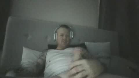 bennyinbrissy online show from 01/10/26, 04:42