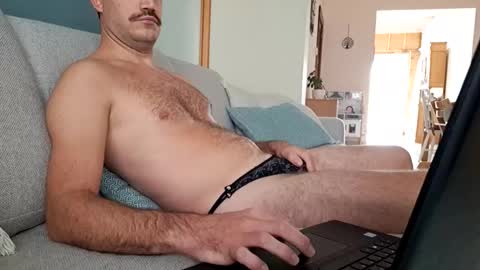 benoitgmx12 online show from 09/13/25, 10:59