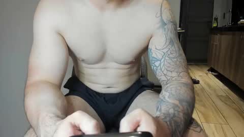 Snapshot of benthebodybuilder chatting on 10/15/25, 09:59 Ben Braxton online show from 10/15/25, 09:59