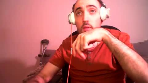 Snapshot of bentish chatting on 12/01/24, 04:29 bentish online show from 12/01/24, 04:29