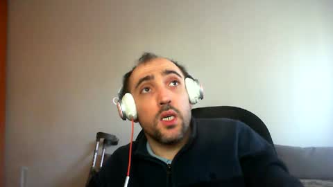 Snapshot of bentish chatting on 01/07/25, 12:41 bentish online show from 01/07/25, 12:41