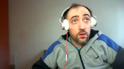 Snapshot of bentish chatting on 01/09/25, 05:34 bentish online show from 01/09/25, 05:34