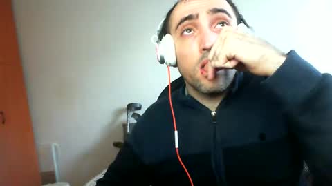 Snapshot of bentish chatting on 01/23/25, 12:41 bentish online show from 01/23/25, 12:41