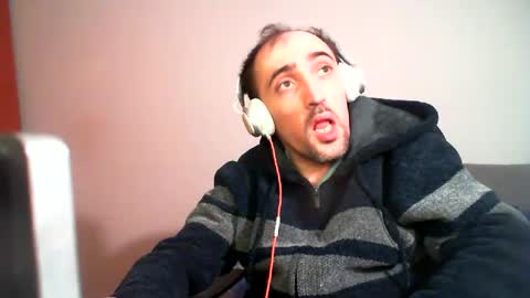 Snapshot of bentish chatting on 02/07/25, 05:18 bentish online show from 02/07/25, 05:18