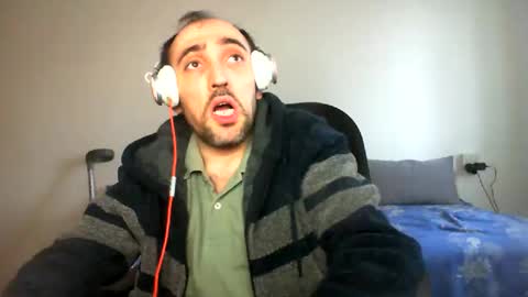 Snapshot of bentish chatting on 02/11/25, 02:46 bentish online show from 02/11/25, 02:46