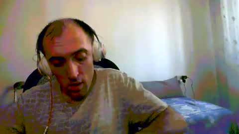 Snapshot of bentish chatting on 09/12/25, 12:05 bentish online show from 09/12/25, 12:05