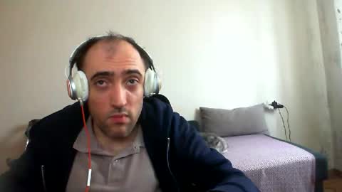 bentish online show from 02/09/26, 08:40