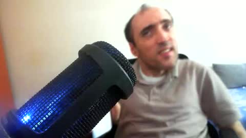 Snapshot of bentish chatting on 05/11/26, 11:38 bentish online show from 05/11/26, 11:38