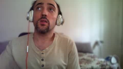 bentish online show from 08/08/26, 06:48