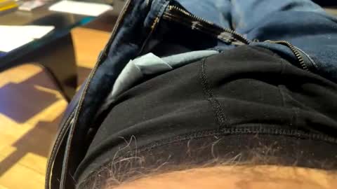 benz10001 online show from 02/16/26, 04:19