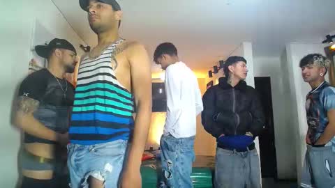 benz boys online show from 02/02/26, 12:59