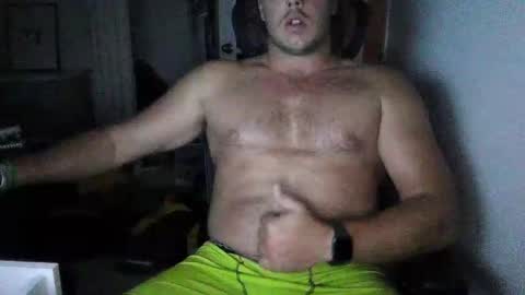 Snapshot of benzoil20007 chatting on 09/13/25, 05:07 benzoil20007 online show from 09/13/25, 05:07