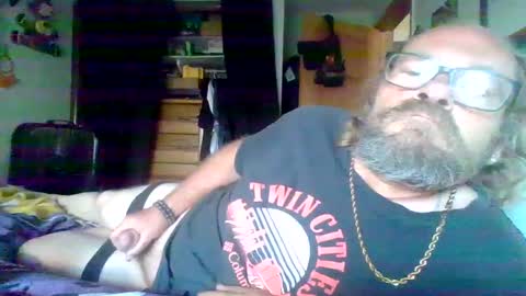 bergeeric1970 online show from 09/16/25, 01:01