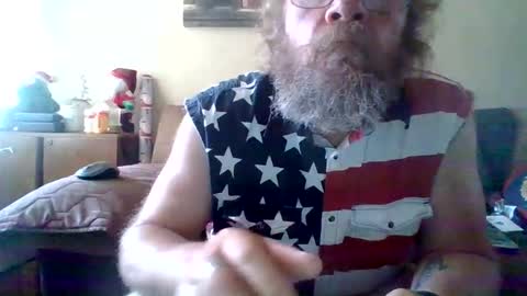 Snapshot of bergeeric1970 chatting on 05/28/26, 04:04 bergeeric1970 online show from 05/28/26, 04:04